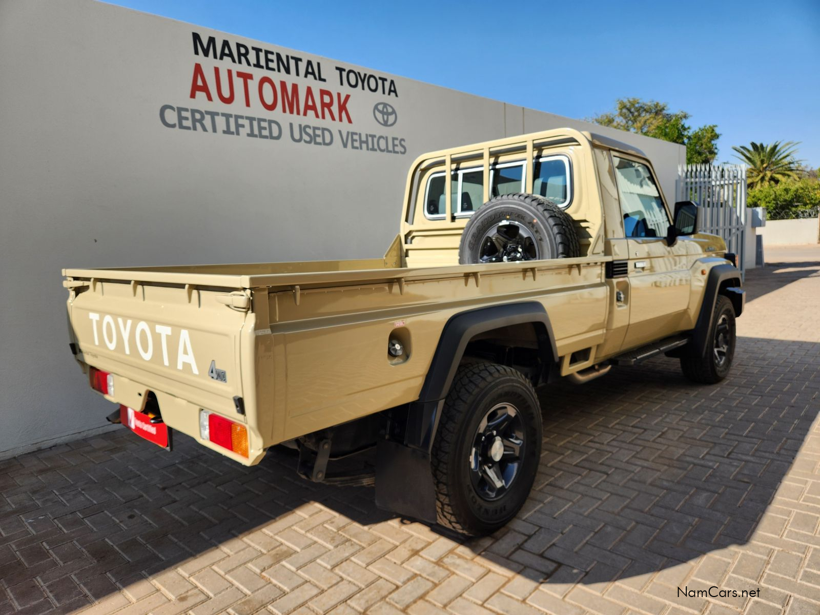 2025 Toyota Land Cruiser photo 4