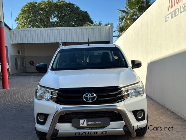2019 Toyota Hilux photo 2