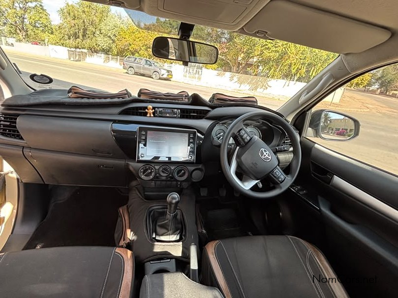 2024 Toyota Hilux photo 8