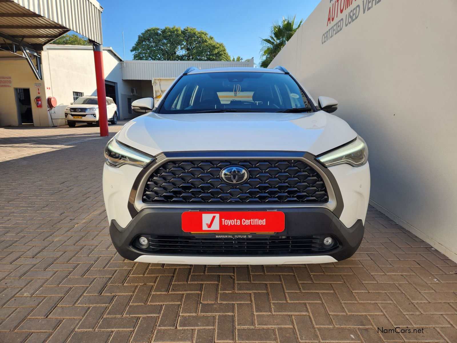 2023 Toyota Corolla photo 2