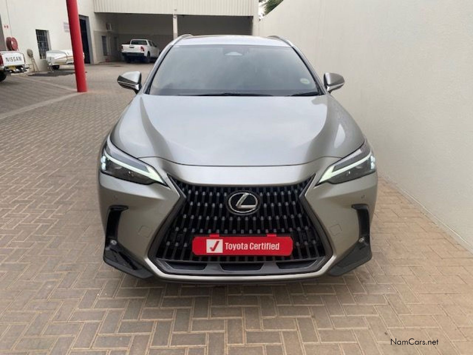 2025 Lexus NX photo 3
