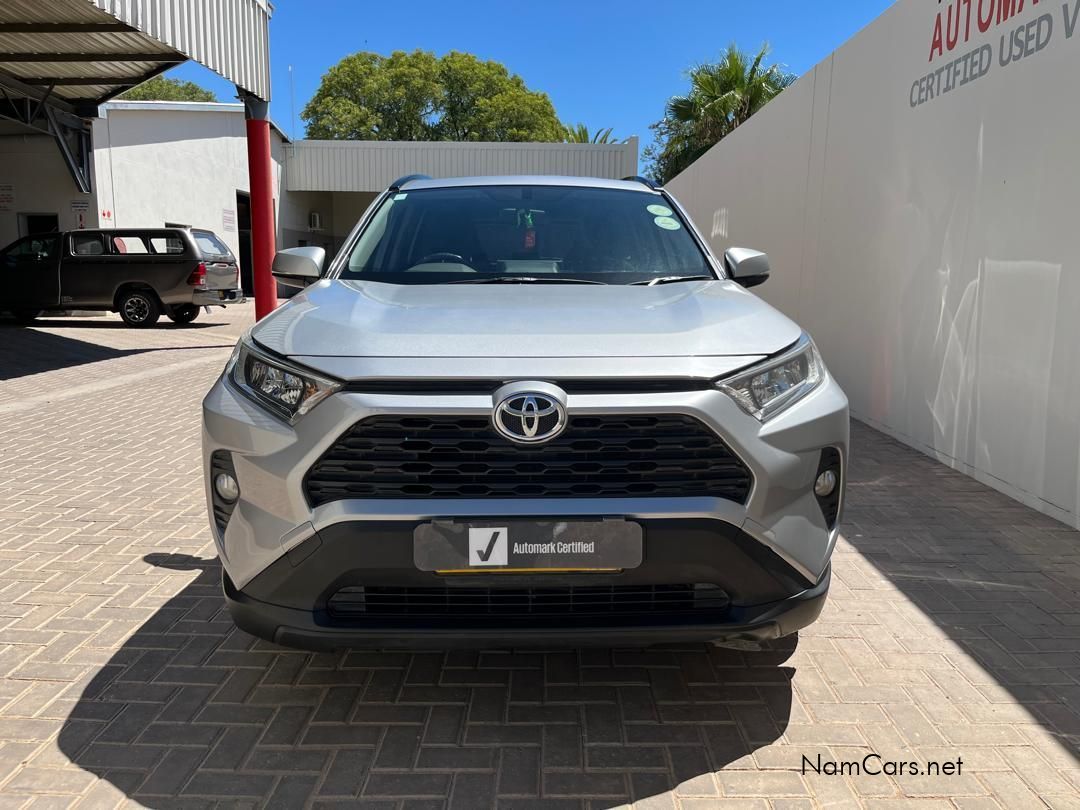 2020 Toyota Rav4 photo 4