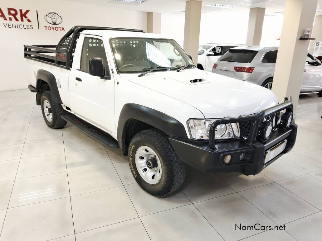 2018 Nissan Patrol photo 3