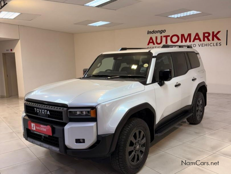 2025 Toyota Prado photo 1