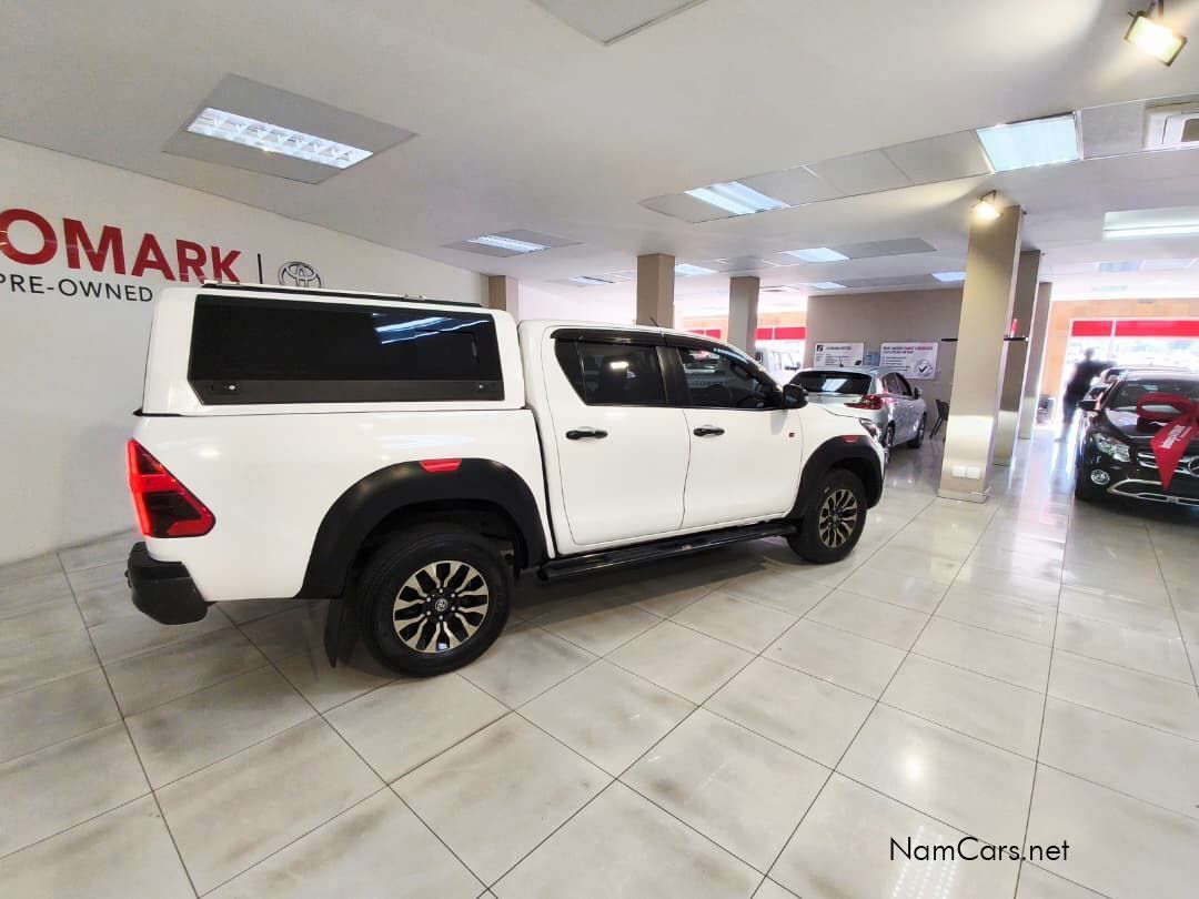 2023 Toyota Hilux photo 4