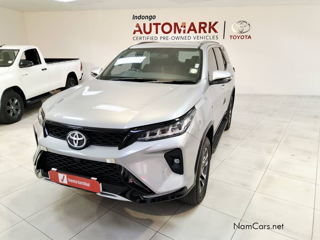 2023 Toyota Fortuner photo 1