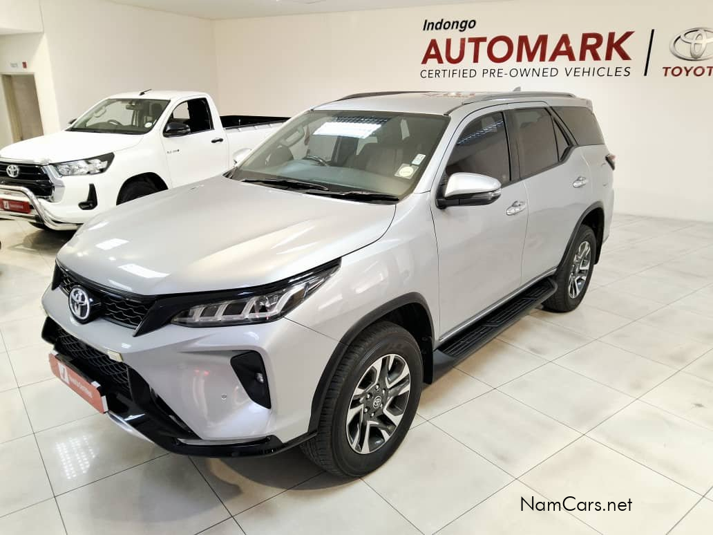 2023 Toyota Fortuner photo 2