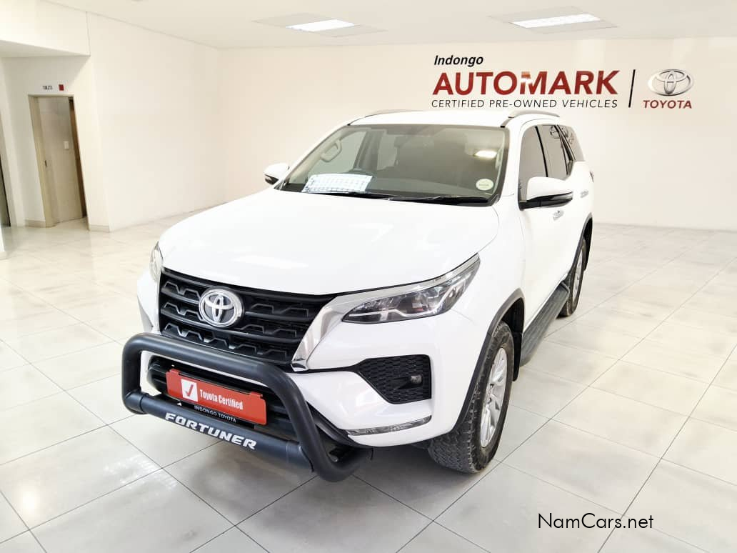 2021 Toyota Fortuner photo 1
