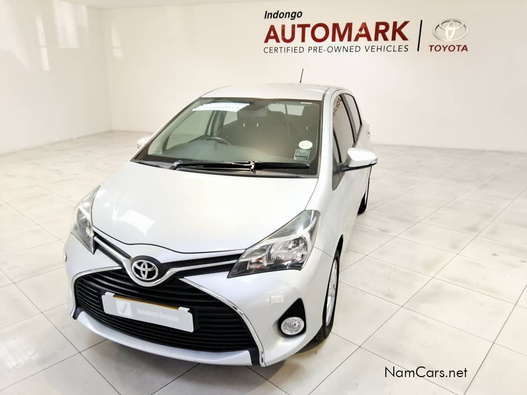 2016 Toyota Yaris photo 1