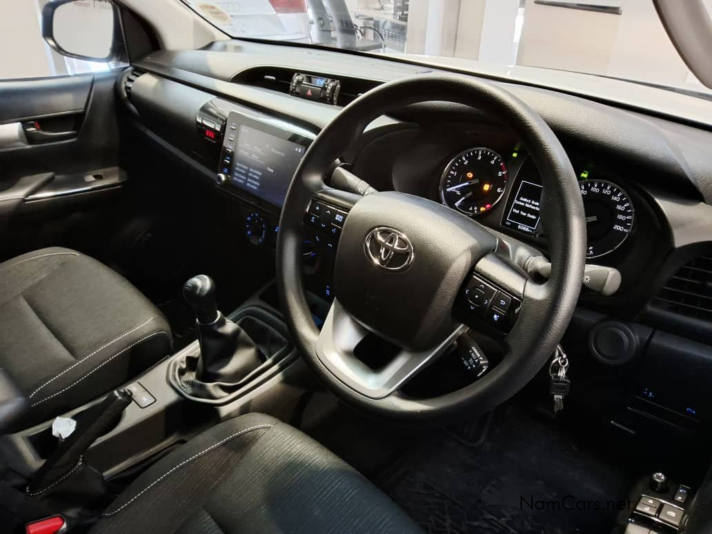 2026 Toyota Hilux photo 5