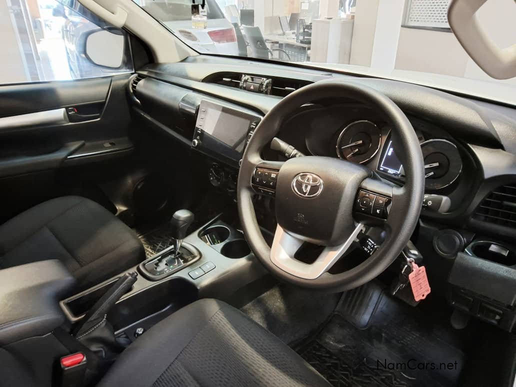 2026 Toyota Hilux photo 5