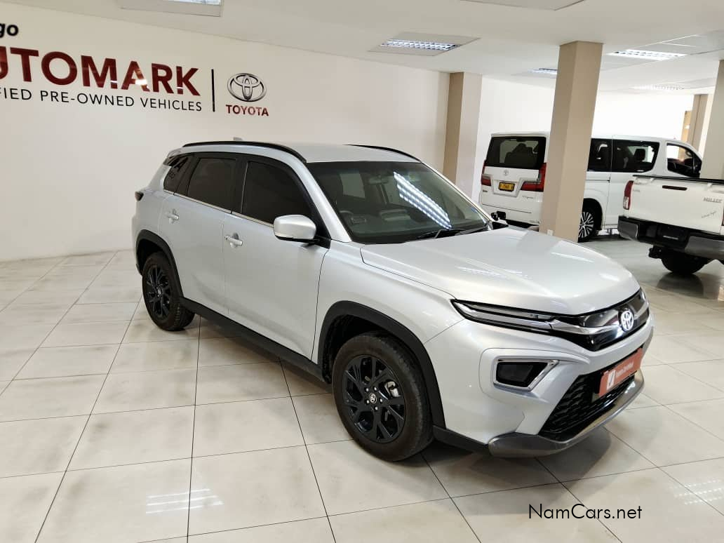 2024 Toyota Urban Cruiser photo 3