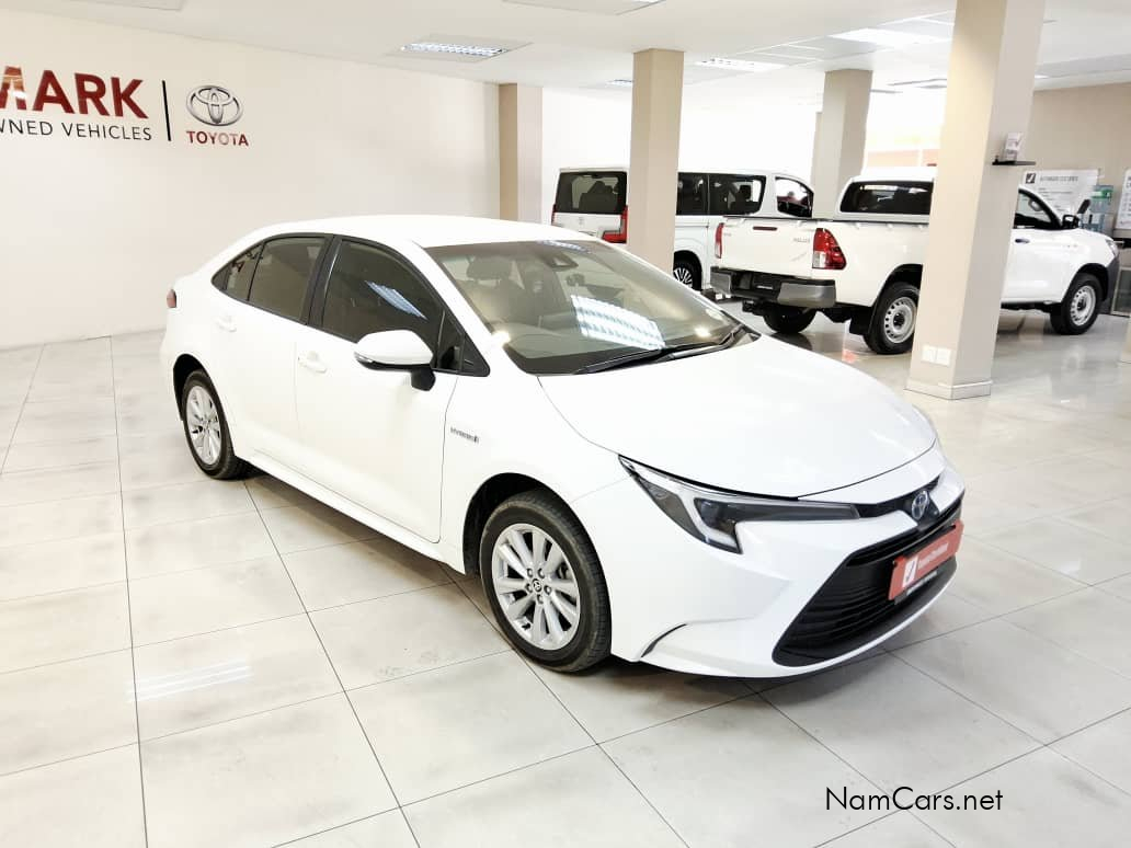 2025 Toyota Corolla photo 3