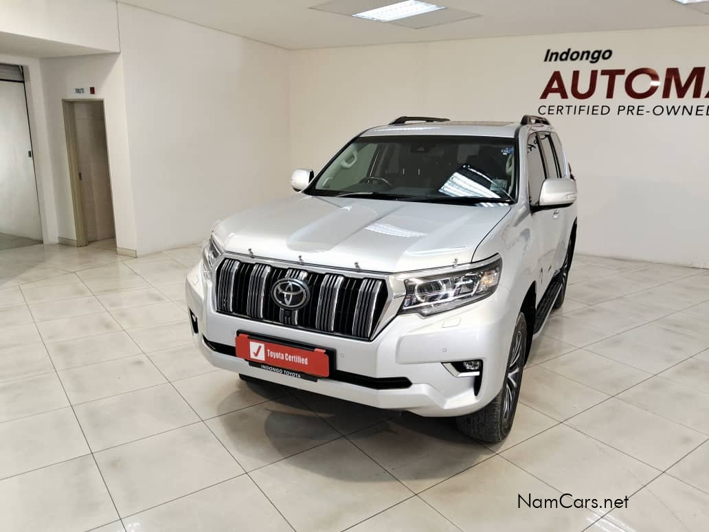 2023 Toyota Prado photo 1