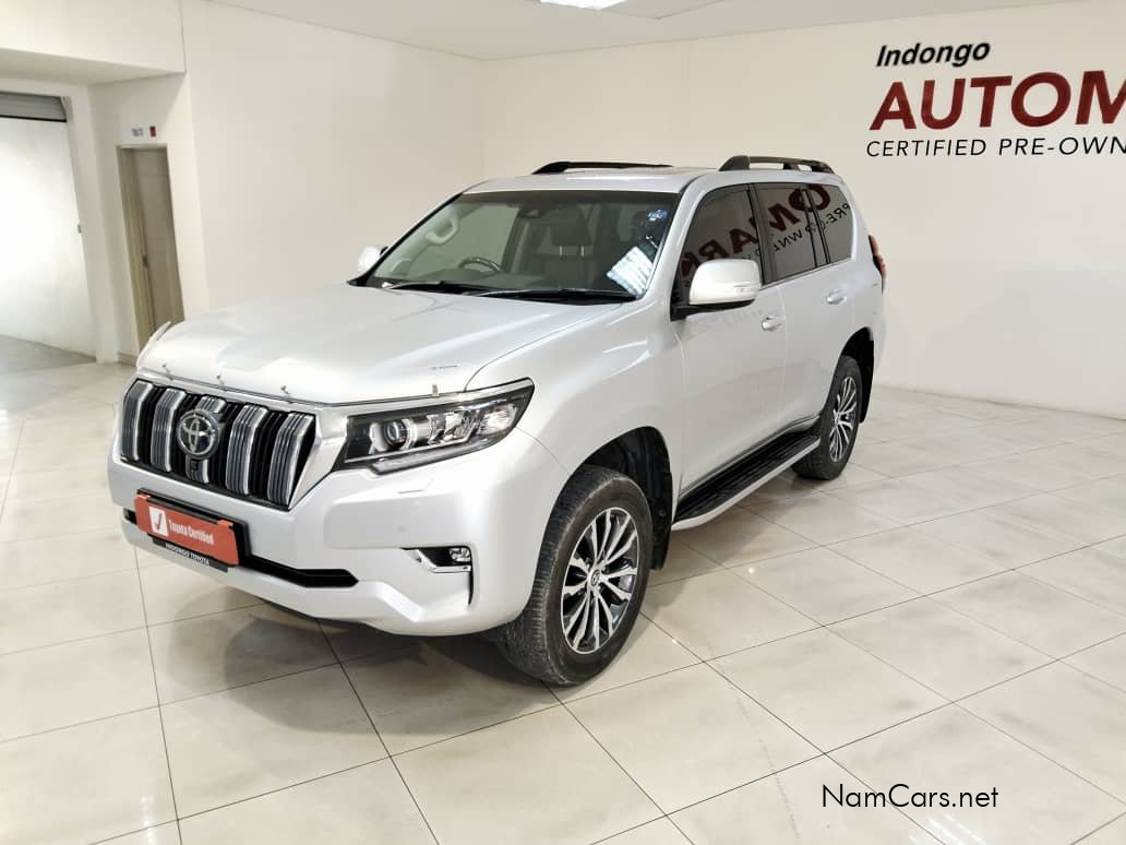 2023 Toyota Prado photo 2