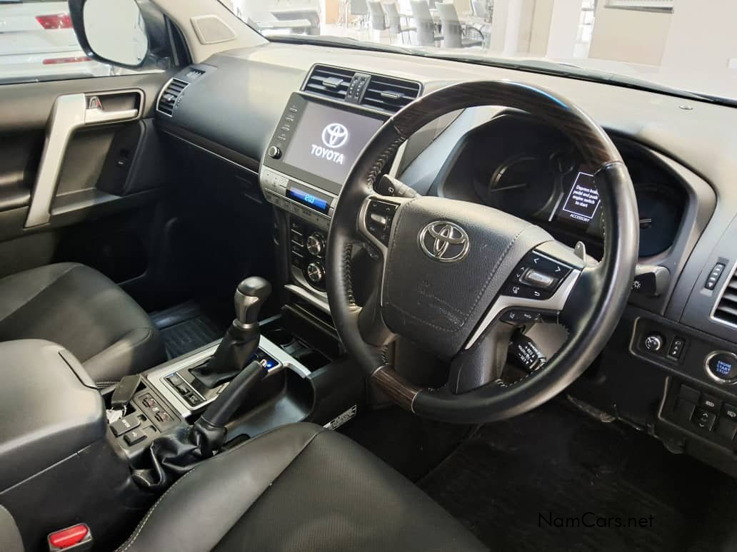 2023 Toyota Prado photo 5