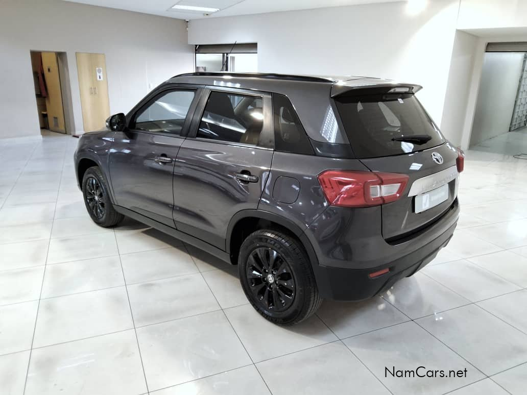 2022 Toyota Urban Cruiser photo 3