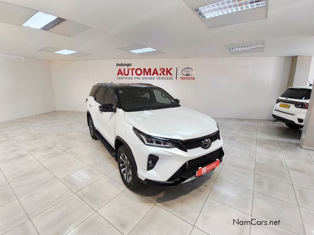 2024 Toyota Fortuner photo 1