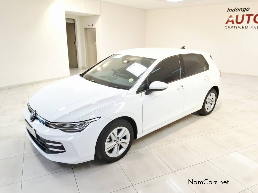 2025 Volkswagen Golf photo 2