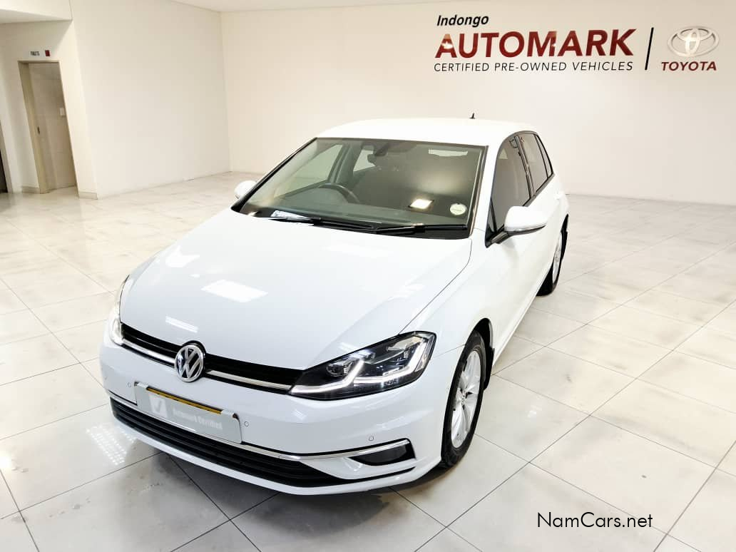 2020 Volkswagen Golf photo 1