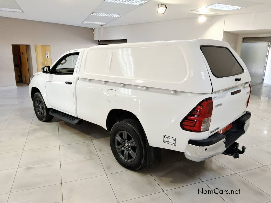 2024 Toyota Hilux photo 4