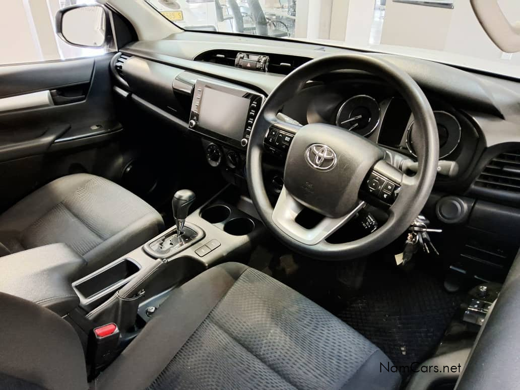 2024 Toyota Hilux photo 5