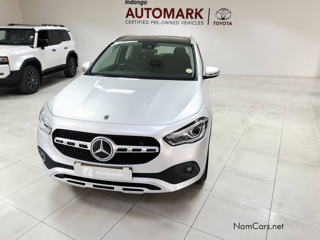 2021 Mercedes-Benz GLA Class photo 1