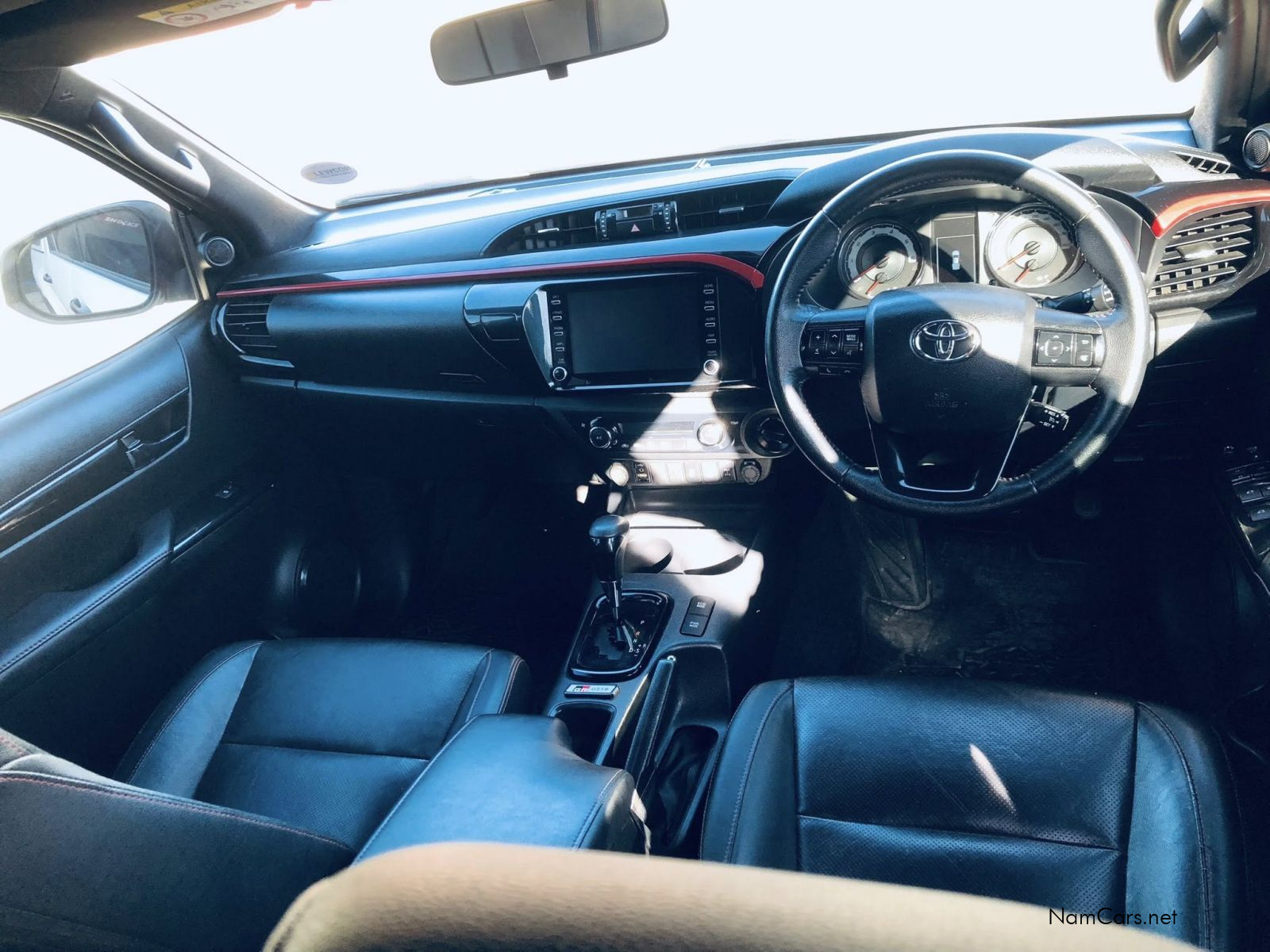 2019 Toyota Hilux photo 8