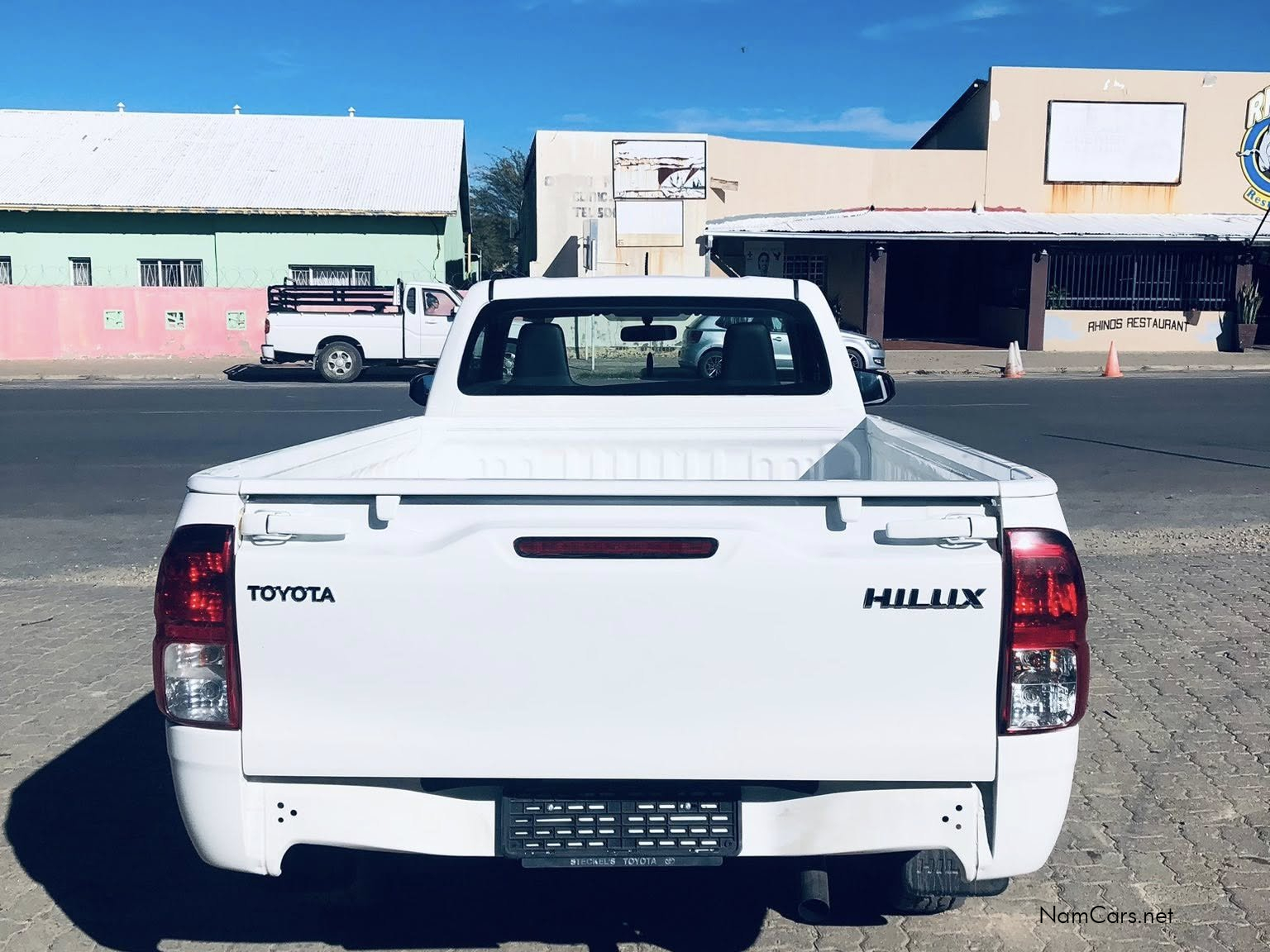 2025 Toyota Hilux photo 6