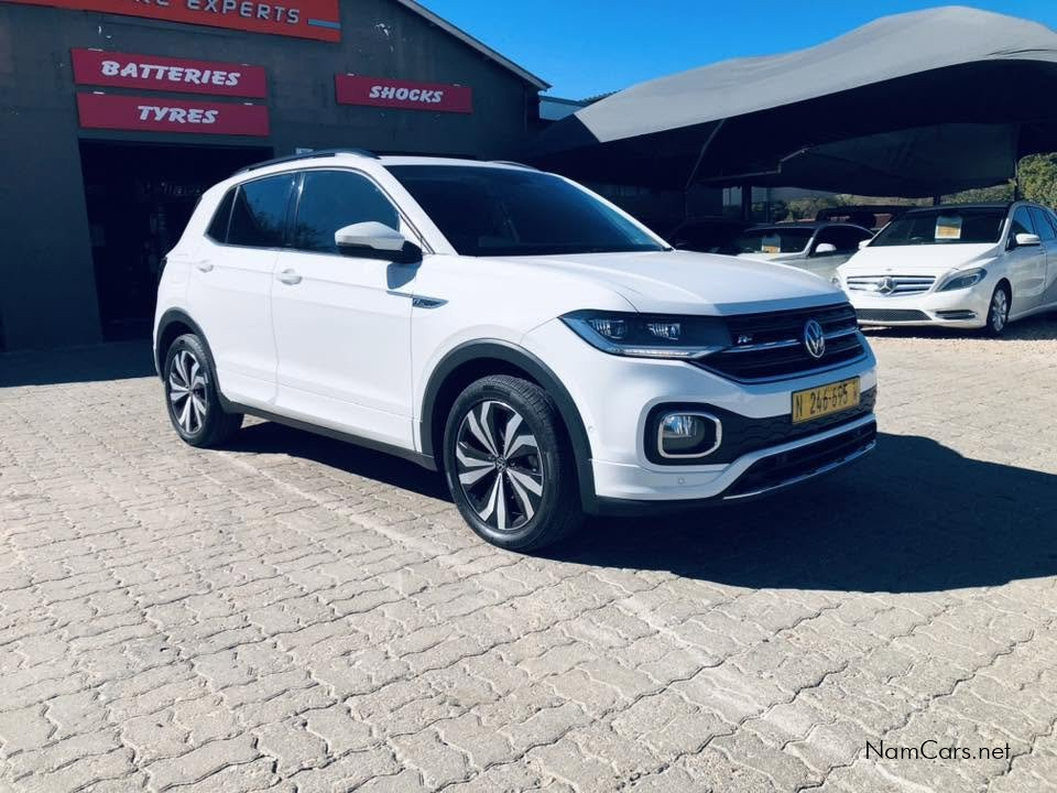 2022 Volkswagen T-Cross photo 1