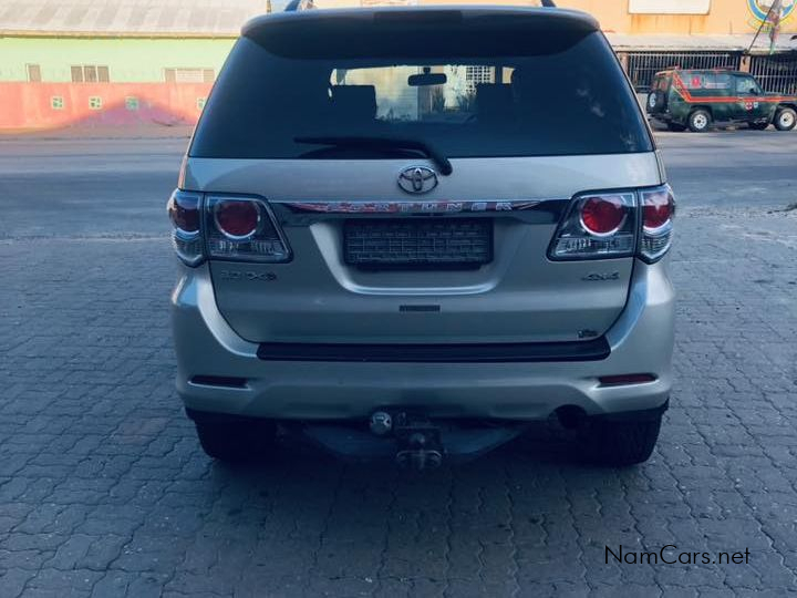 2013 Toyota Fortuner photo 6