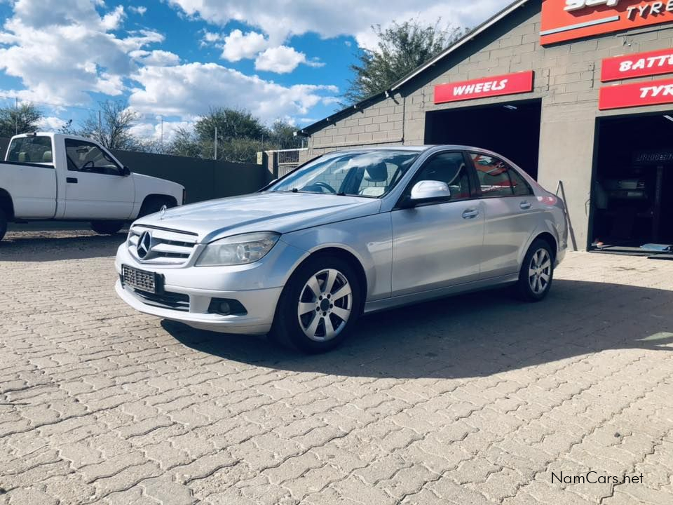 2009 Mercedes-Benz C Class photo 4