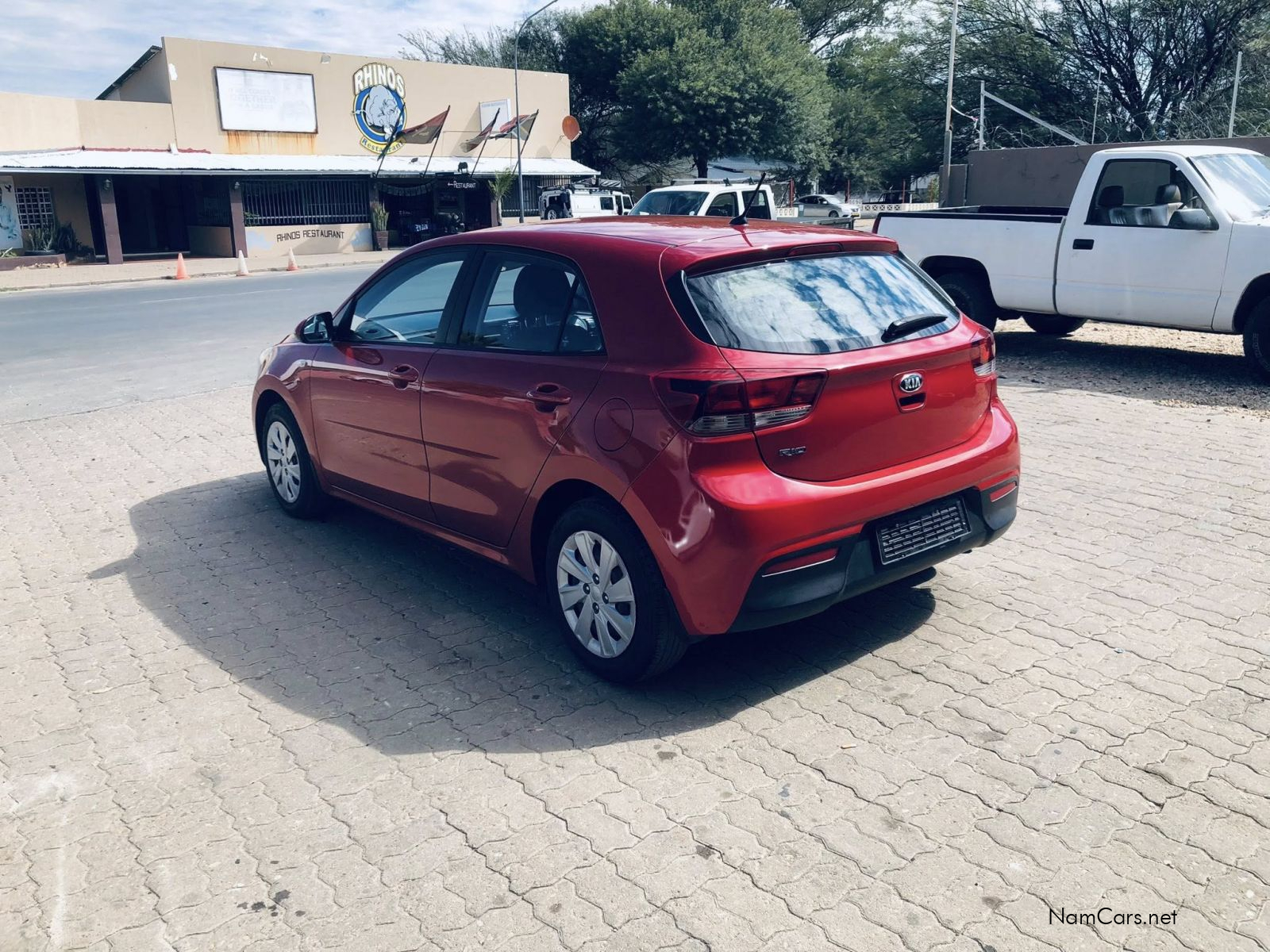 2019 Kia Rio photo 3