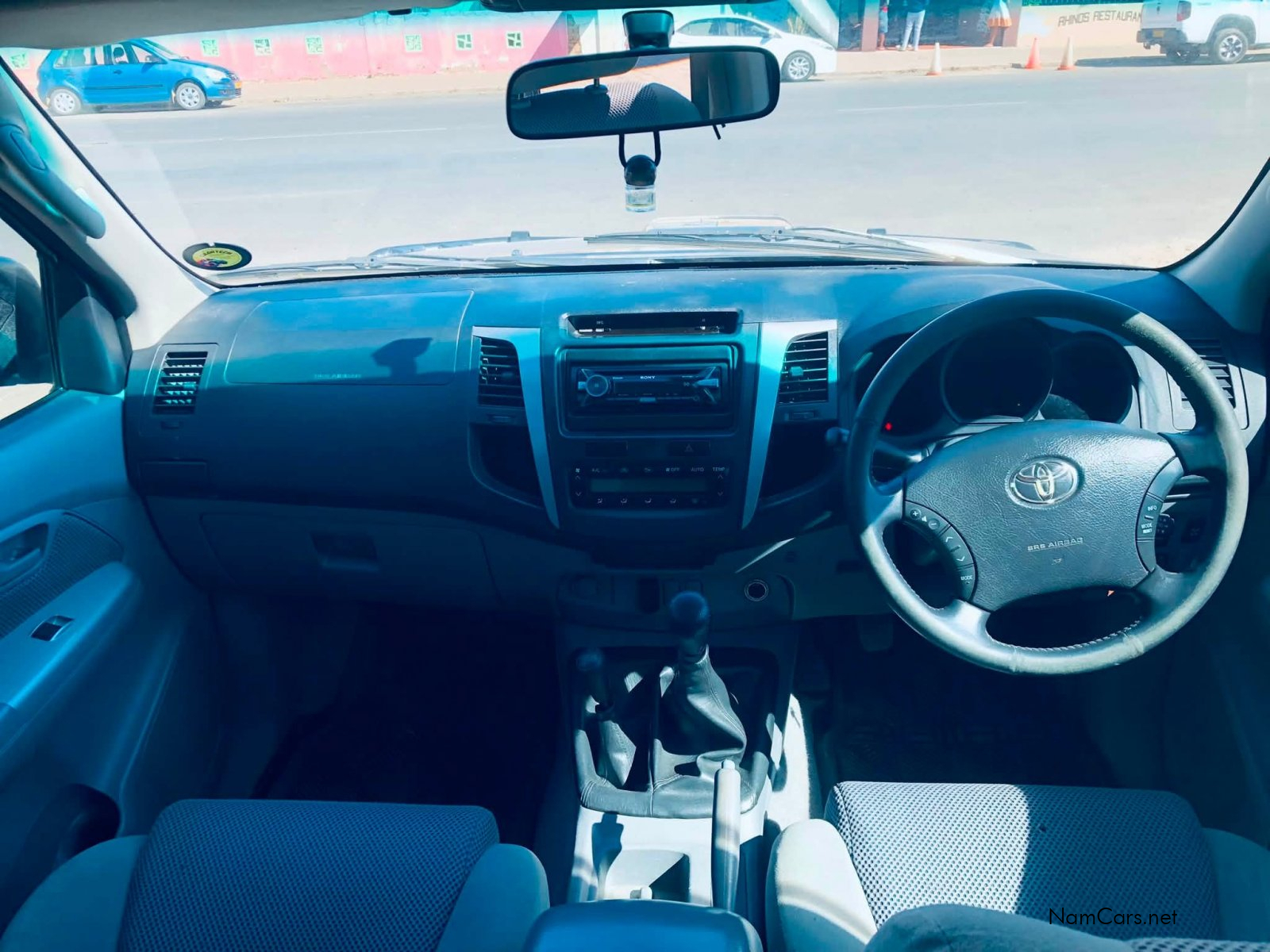 2011 Toyota Hilux photo 7