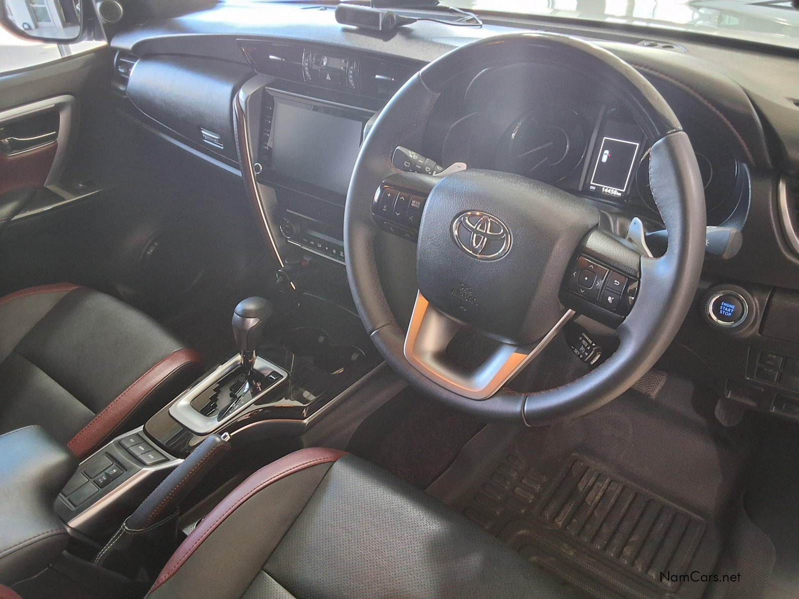 2024 Toyota Fortuner photo 7