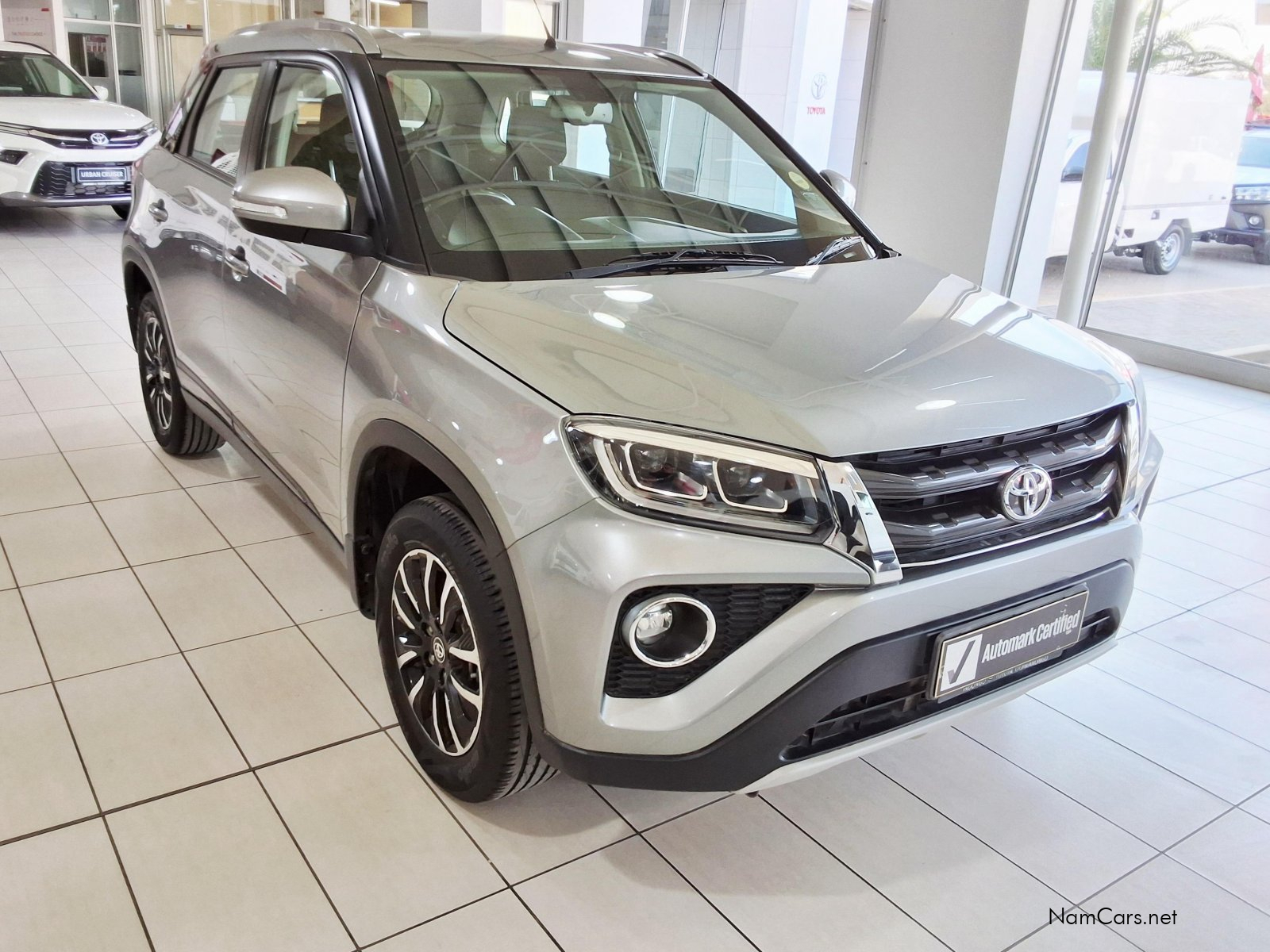 2022 Toyota Urban Cruiser photo 1