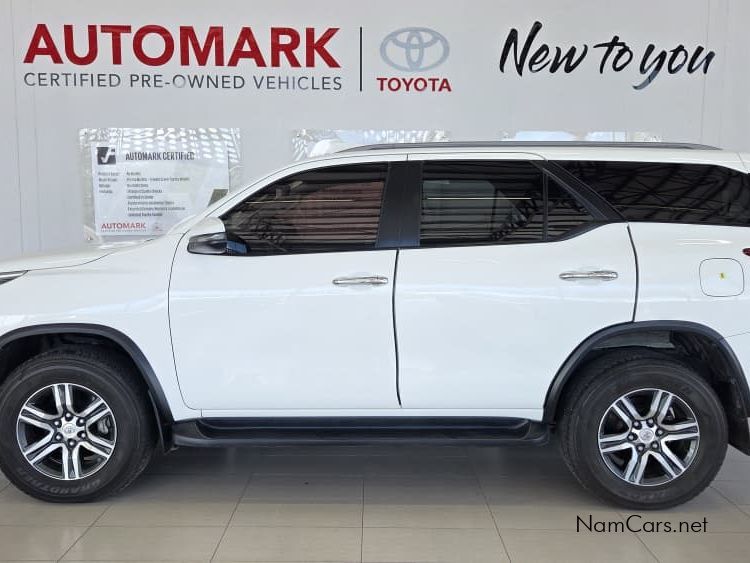 2020 Toyota Fortuner photo 3
