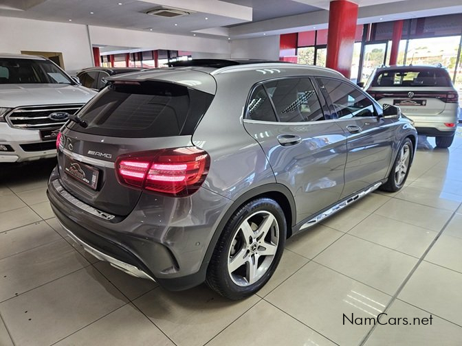 2020 Mercedes-Benz CLA Class photo 4