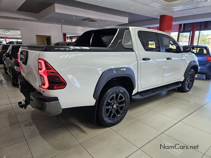 2025 Toyota Hilux photo 4