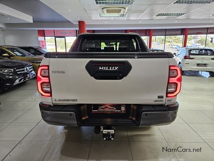 2025 Toyota Hilux photo 5