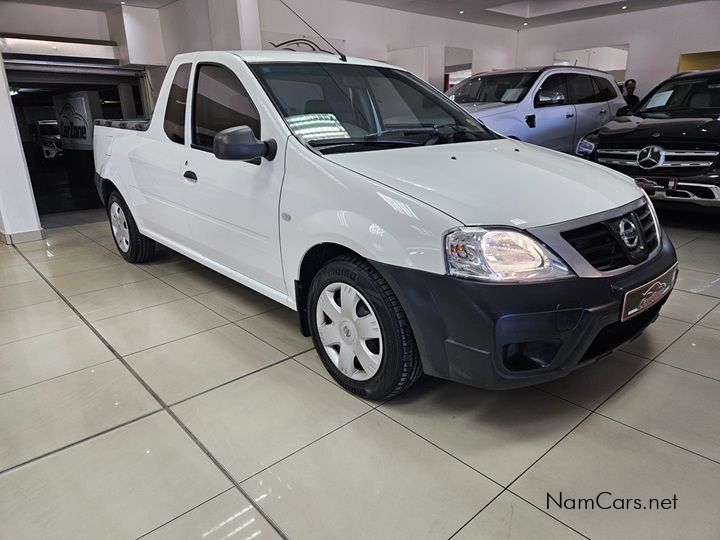 2021 Nissan NP200 photo 1