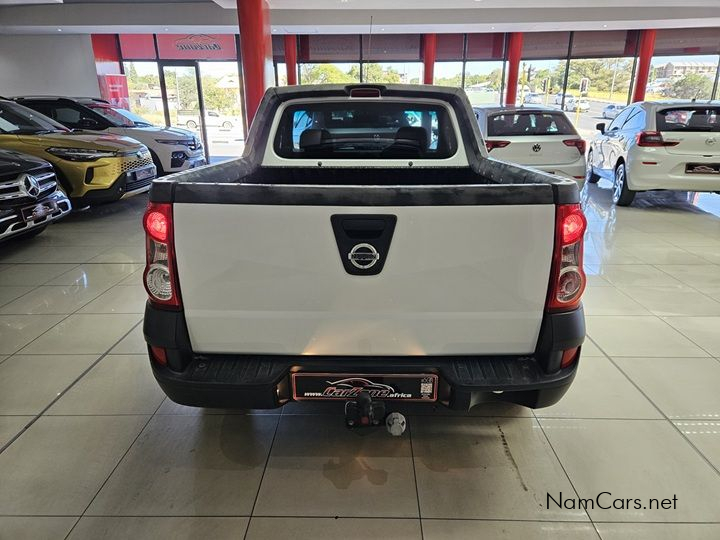 2021 Nissan NP200 photo 5