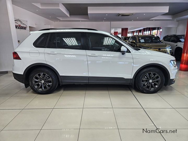 2019 Volkswagen Tiguan photo 3