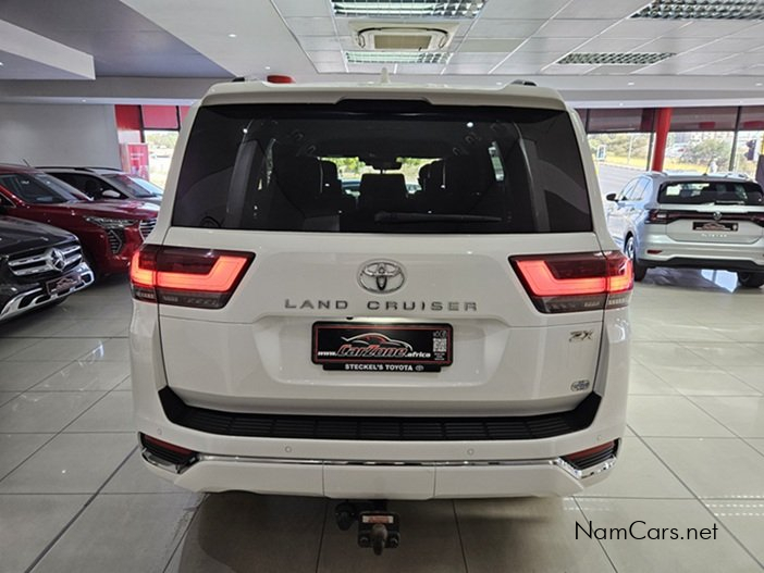 2025 Toyota Land Cruiser photo 5