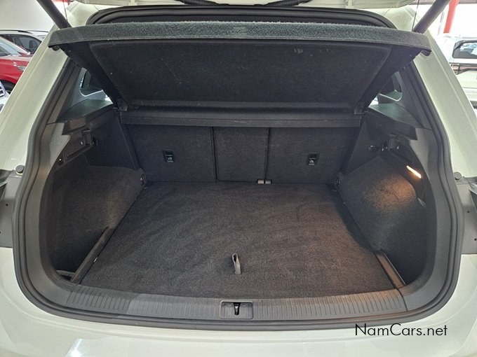 2021 Volkswagen Tiguan photo 11