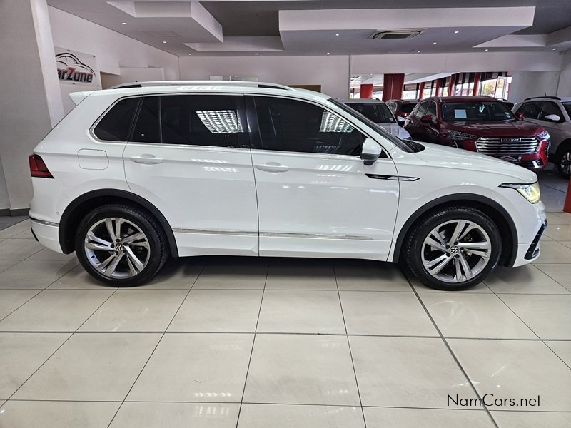 2021 Volkswagen Tiguan photo 3