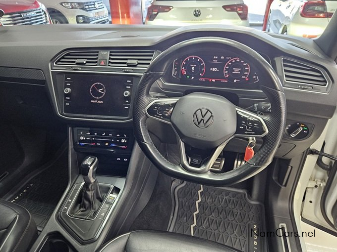 2021 Volkswagen Tiguan photo 8
