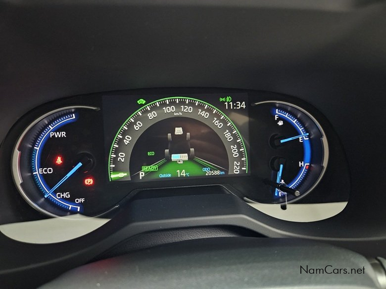 2025 Toyota Rav4 photo 9