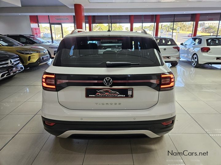 2023 Volkswagen T-Cross photo 5