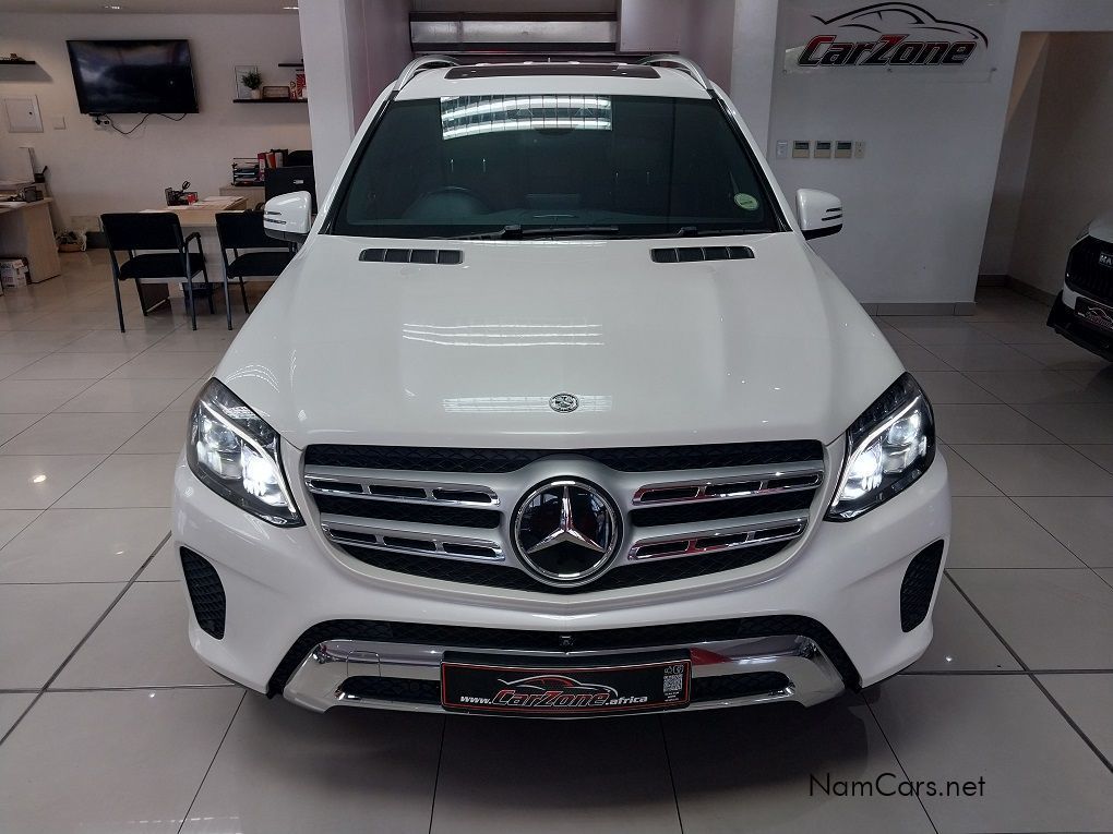 2017 Mercedes-Benz GLS photo 2